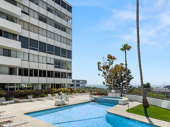 2nd image of 17350 W Sunset Blvd #404C