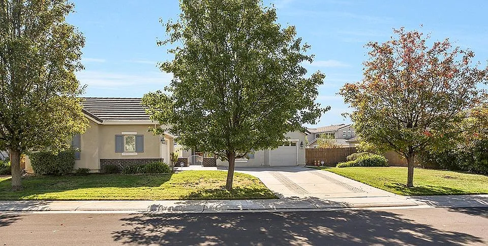 2606 E Neutra Ct photo 1