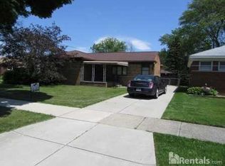 24730 Gardner Ave, Oak Park, MI 48237