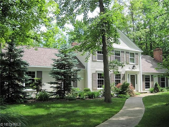 1st image of 32250 Woodsdale Ln