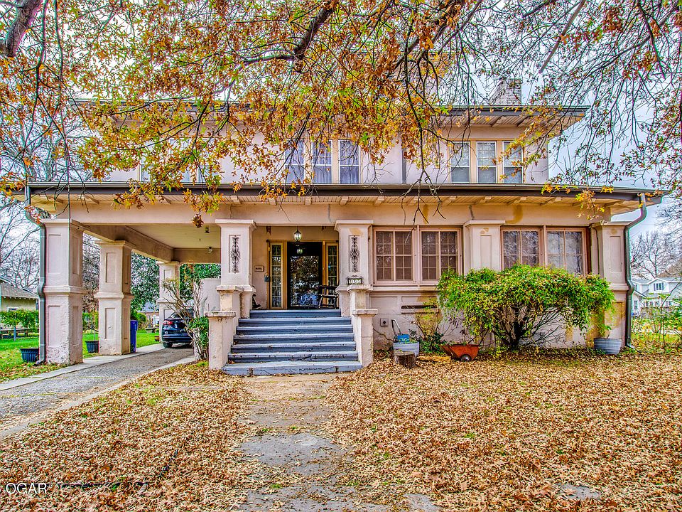 1st image of 227 D St NW