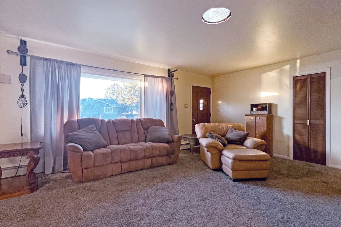 next background image