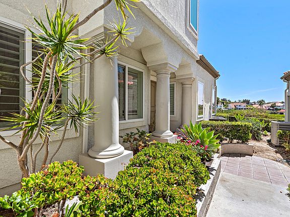 3rd image of 82 Tennis Villas Dr