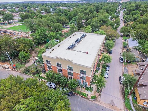 4th image of 1401 E 4th St APT 312