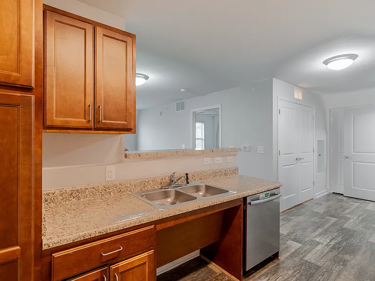Hawks Landing Apartments — Photo 8