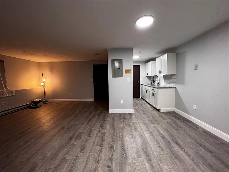 47 Juniper Rd #B3 — Photo 4