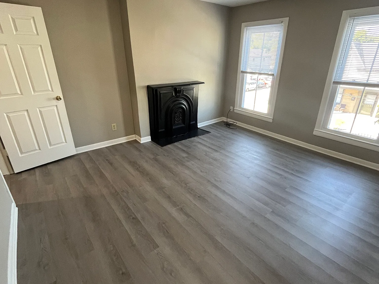 1 bed, 700 sqft, $700 — Photo 3