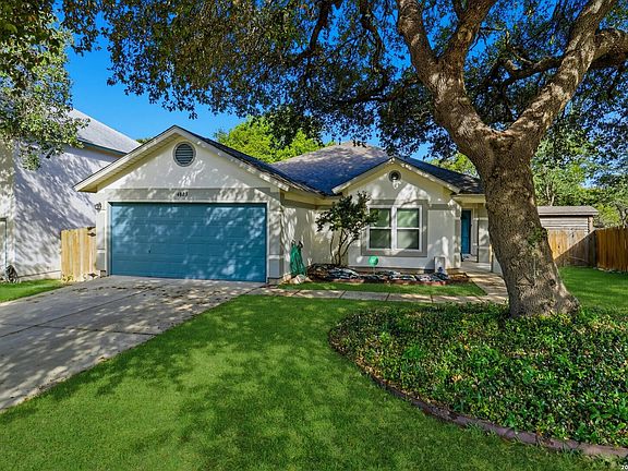 3rd image of 4823 CORIAN SPRINGS DR