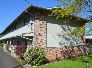 5717 NE Skidmore St APT 1, Portland, OR 97218