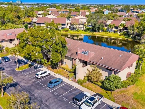 875 S Village Dr Unit 204, Saint Petersburg, FL 33716