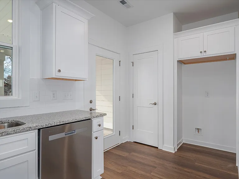 1170 S Dickerson Rd #22 — Photo 11