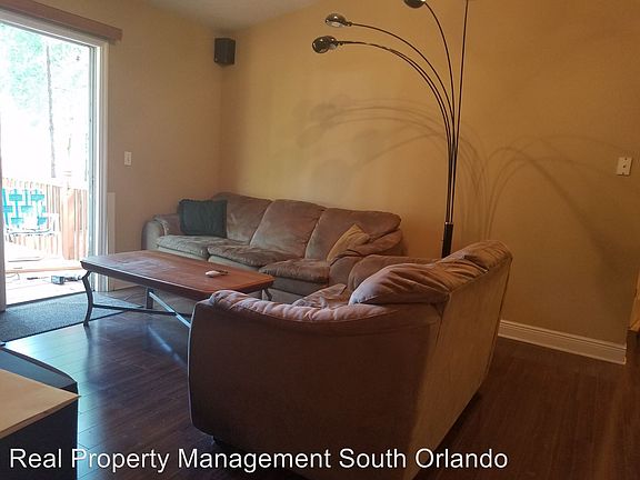 2nd image of 25123 Thornhill Dr