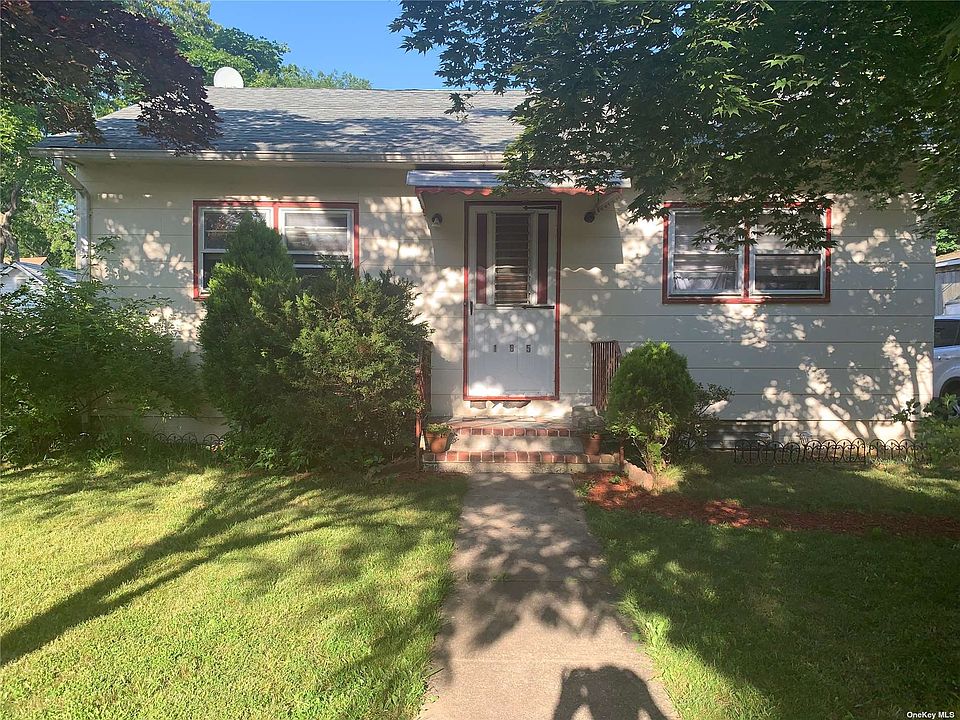 1st image of 185 Woodside Rd