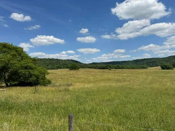 TRACT 5 N #L, Horse Cave, KY 42749