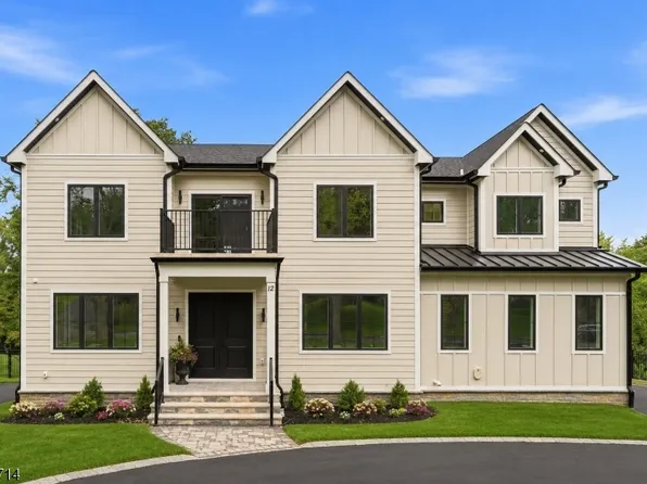 12 Tilden Ct, Livingston Twp., NJ 07039
