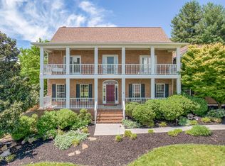 2306 Granite Dr, Johnson City, TN 37604