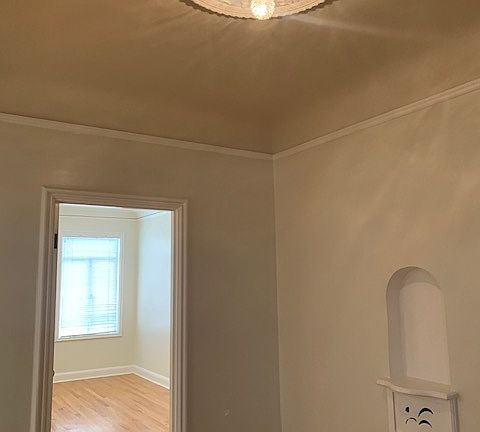 2nd image of 1490 Jefferson St #101