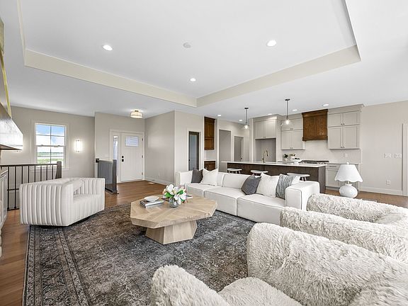 7th image of this home