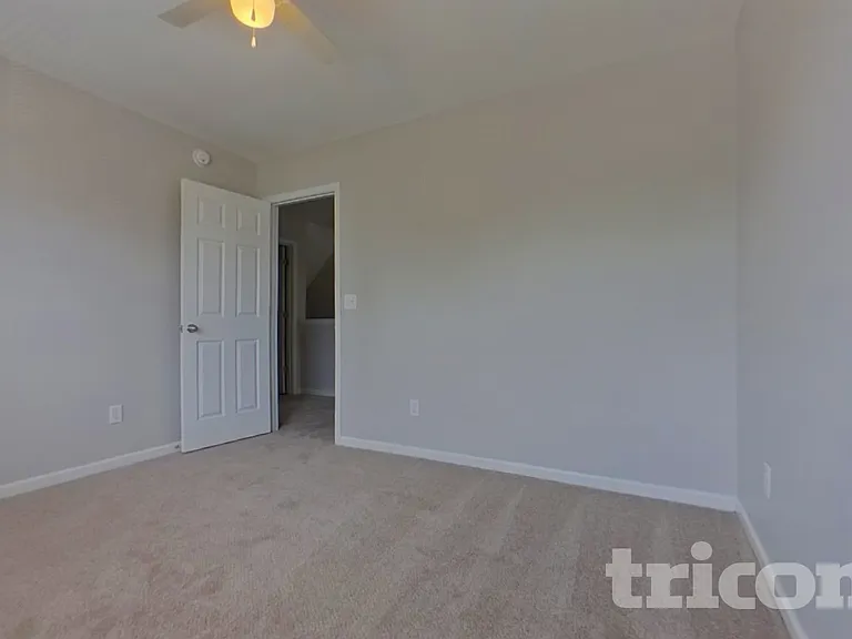 248 Eagle Pointe Dr — Photo 14