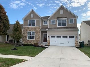 822 Cedar Run Dr, Blacklick, OH 43004
