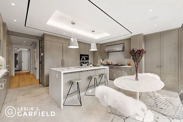 Rented by Leslie J. Garfield | media 22