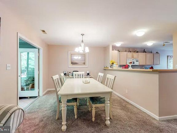 5th image of 39086 Pinewood Cir #55079