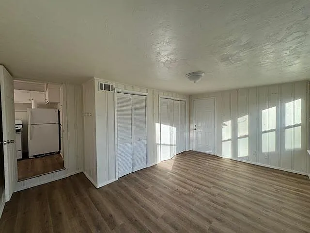 721 W Ford St — Photo 8