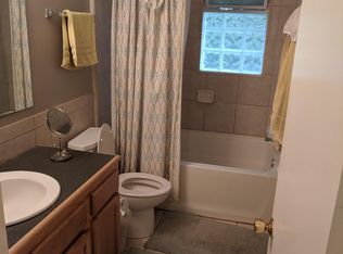 1644 Country Club Dr NE, Grand Rapids, MI 49505