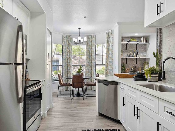 Zone, Glendale, AZ, Kitchen