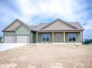 3885 Winter Haven Dr, Cookeville, TN 38501