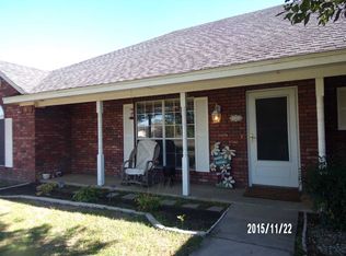 324 Summit Cir, Durant, OK 74701