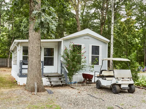 1 Robinson Way #A169, Kennebunk, ME 04043