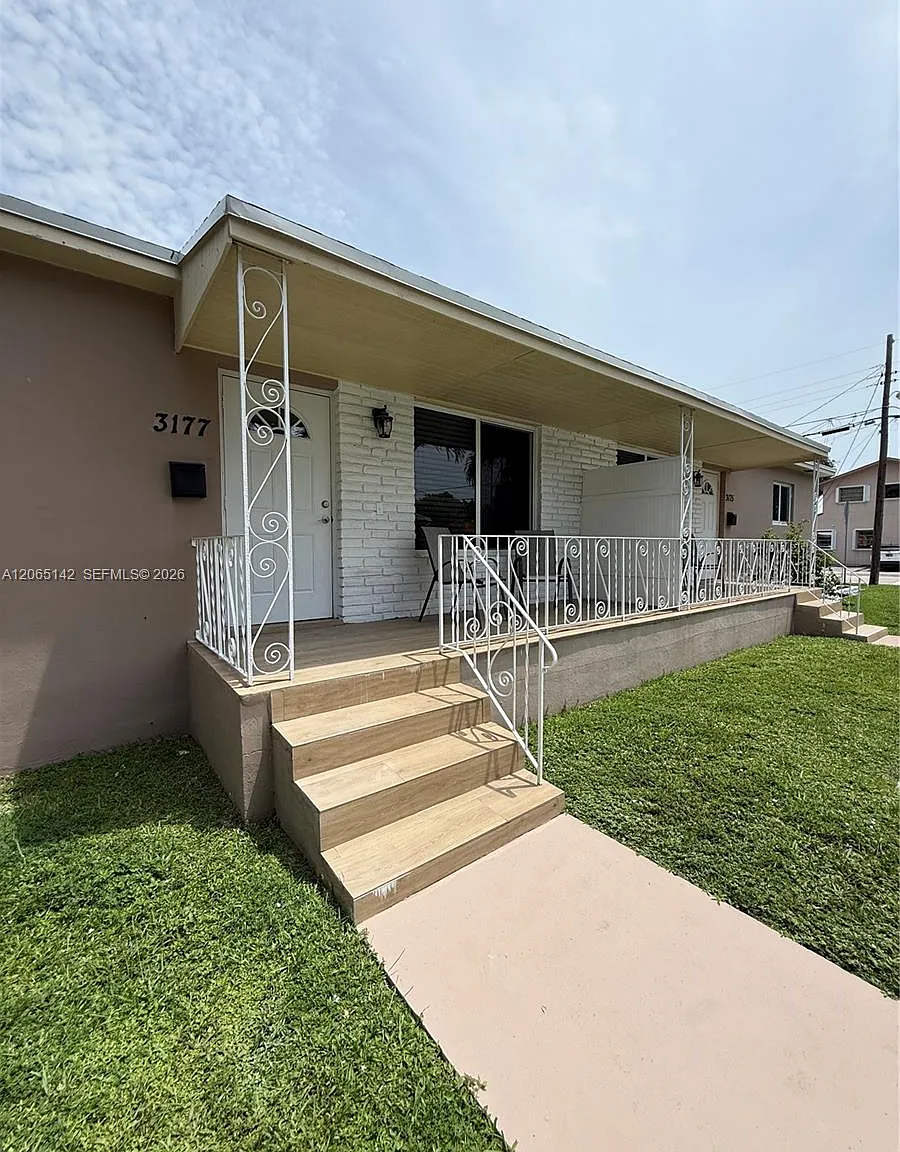 South Bay Estates — Photo 1