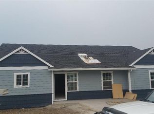 628 Barton Rd, Eagle Point, OR 97524