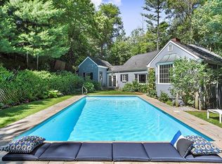 4 E Field Dr, Bedford, NY 10506