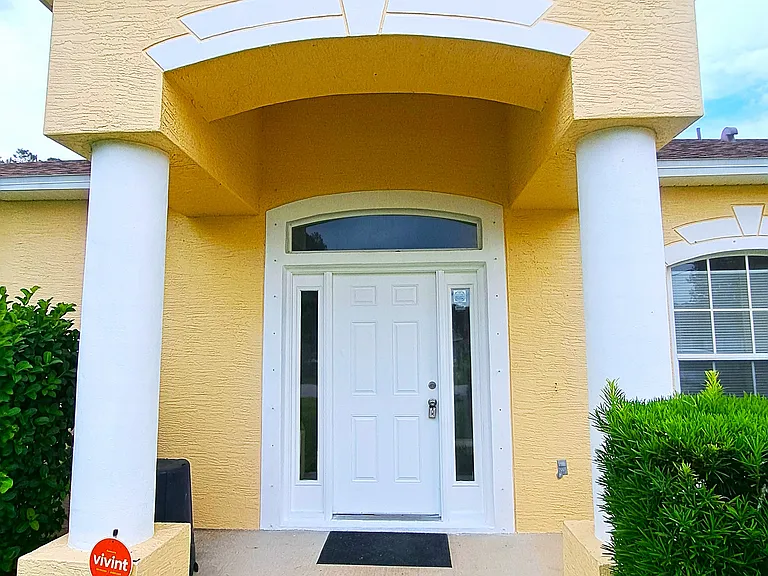 41 Rickenbacker Dr — Photo 1
