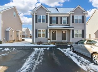 38 Riley Rd #38, Tyngsboro, MA 01879