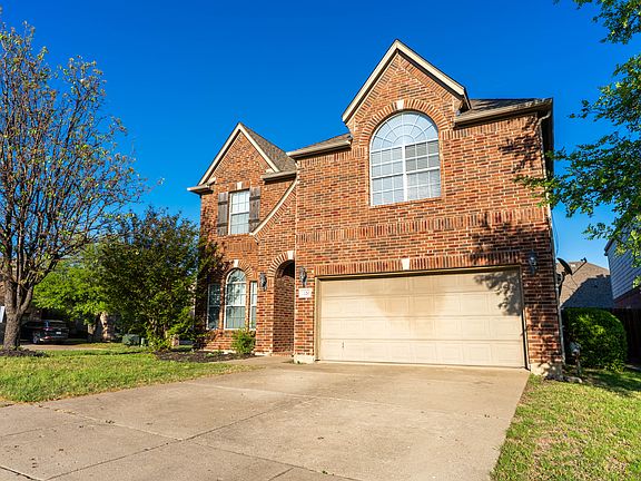 3rd image of 7220 Petersburg Dr