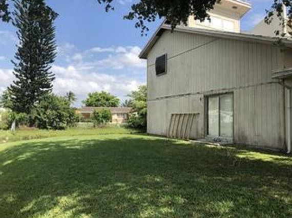 2nd image of 4083 Coral Springs Dr