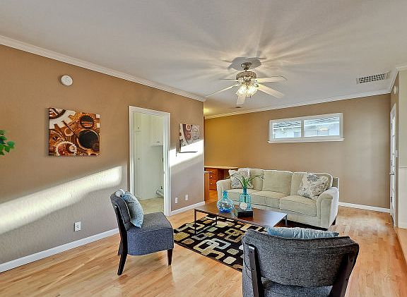 5th image of 12455 Brookglen Dr