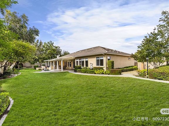 3rd image of 7064 Isle Ct
