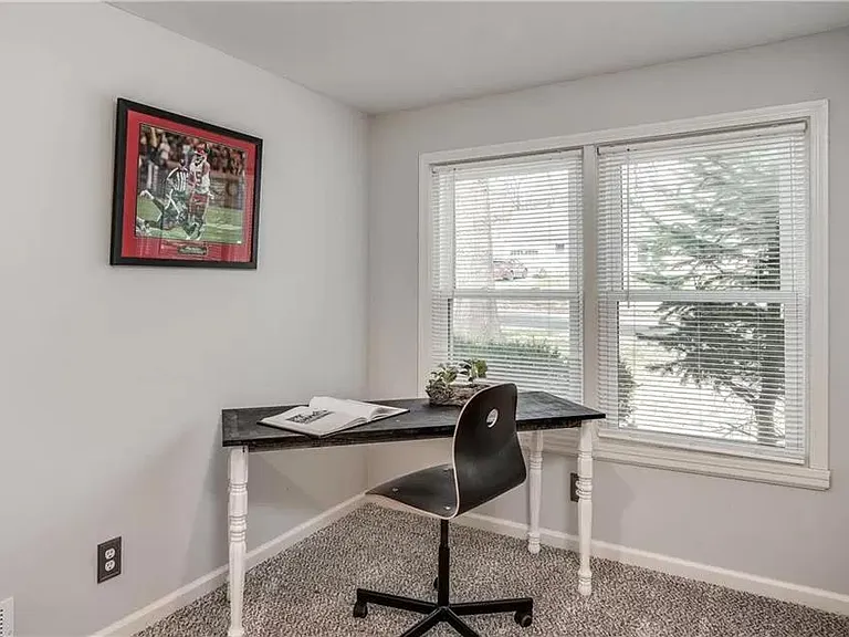 5307 W 51st St — Photo 15