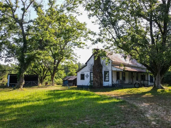 803 Webster Cir, Vernon, AL 35592