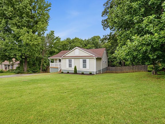 3rd image of 416 Belinda Pkwy