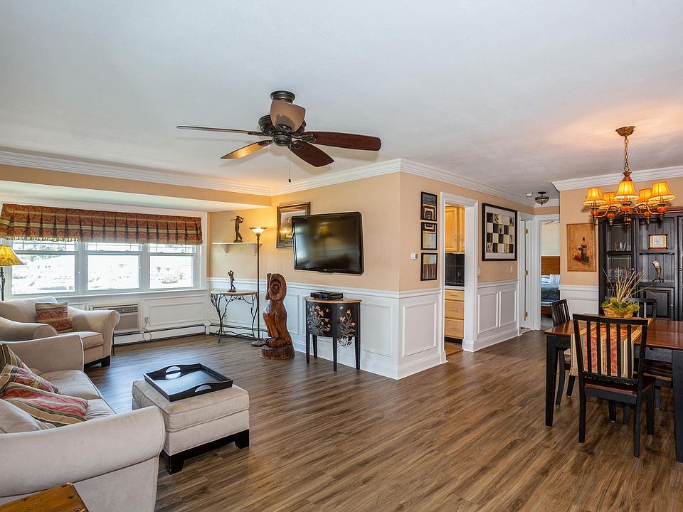 1st image of 137 Fairharbor Dr #137