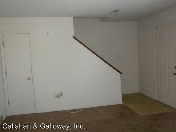 4th image of 4817A Meadow Lark Ln