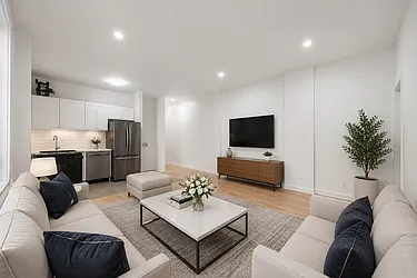 160 Wadsworth Avenue, #302