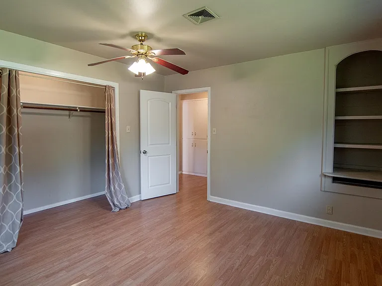 18623 Oasis Rd — Photo 26
