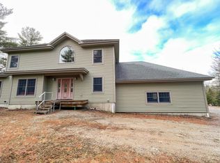 22 Tufts Ct, Surry, ME 04684