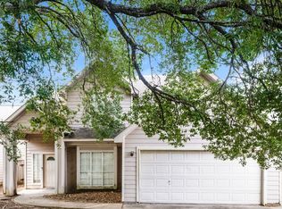 6610 Roberson Rd, Houston, TX 77085